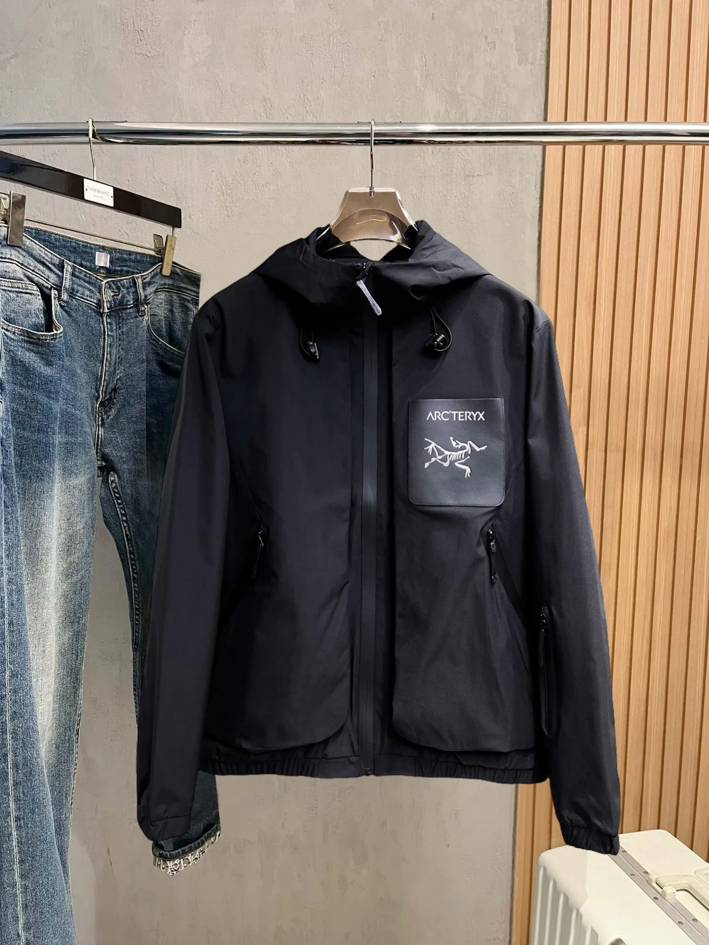 Same Style， ， 2026 New Arrival ，Original Premium Breathable ， ， ， Quality。 ， Sizes：M～3XL，